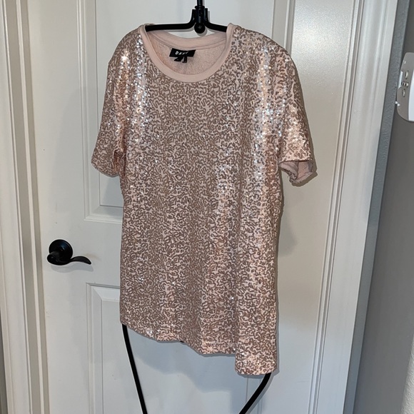 Dkny Tops - DKNY Rose Gold “Dusty Pink” Sequins Top